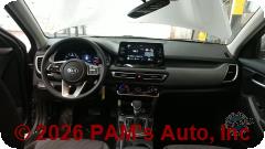 Vehicle photo 11
