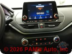 Vehicle photo 10
