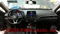 Vehicle photo 11