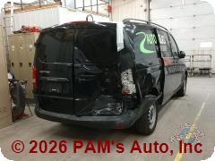 Vehicle photo 3