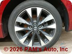 Vehicle photo 6