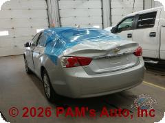Vehicle photo 4