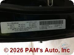 Vehicle photo 13