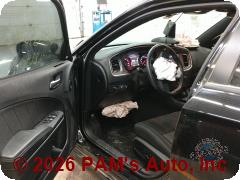 Vehicle photo 7