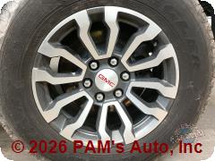 Vehicle photo 6