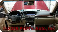 Vehicle photo 11