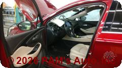 Vehicle photo 7