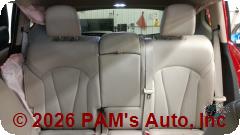 Vehicle photo 8