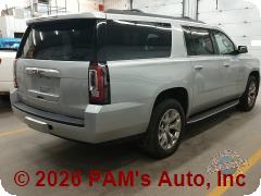 Vehicle photo 3
