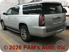 Vehicle photo 4