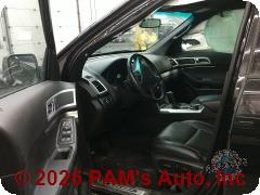 Vehicle photo 7