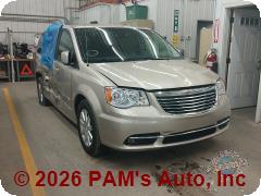 Vehicle photo 2