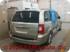 Vehicle photo 3
