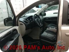 Vehicle photo 7