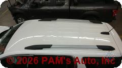 Vehicle photo 5