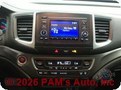 Vehicle photo 10