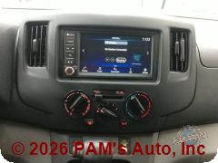 Vehicle photo 10