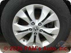 Vehicle photo 6