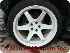 Vehicle photo 6
