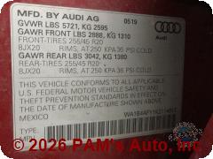 Vehicle photo 13