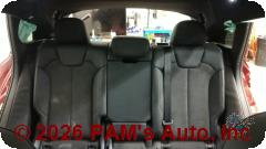 Vehicle photo 8