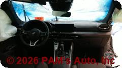 Vehicle photo 11