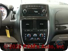 Vehicle photo 10