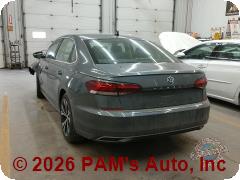 Vehicle photo 4