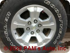 Vehicle photo 6