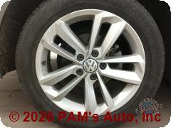 Vehicle photo 6