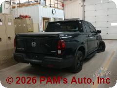 Vehicle photo 3