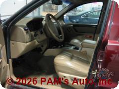 Vehicle photo 6