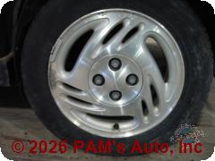 Vehicle photo 5