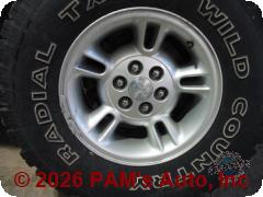 Vehicle photo 5