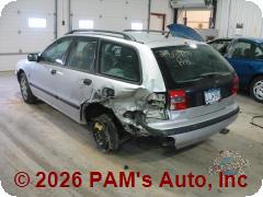 Vehicle photo 3