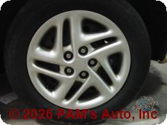 Vehicle photo 5