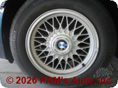 Vehicle photo 5