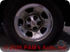 Vehicle photo 5
