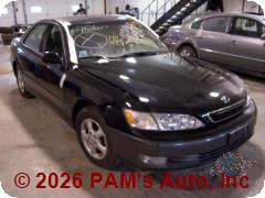 Vehicle photo 2