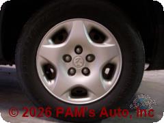 Vehicle photo 5