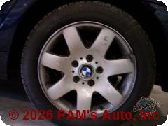 Vehicle photo 5