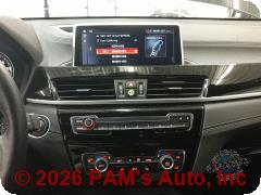 Vehicle photo 10