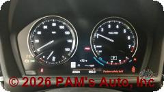 Vehicle photo 9