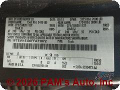 Vehicle photo 13