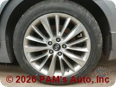 Vehicle photo 6
