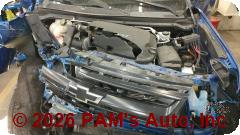 Vehicle photo 12