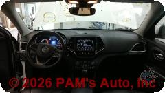 Vehicle photo 11