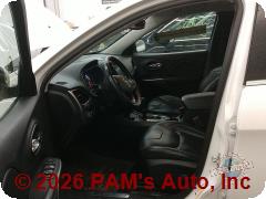 Vehicle photo 7