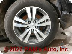 Vehicle photo 6