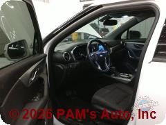 Vehicle photo 7